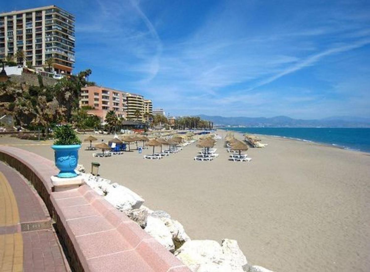 5 Personas + Parking + Piscina Todo El Ano Апартаменты Торремолинос